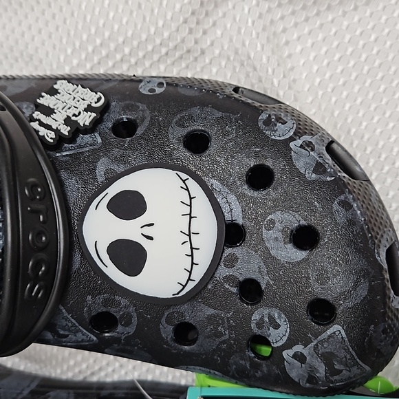 CROCS DISNEY THE NIGHTMARE B4 CHRISTMAS  SHOE SIZE 13 UNISEX … - Picture 3 of 8